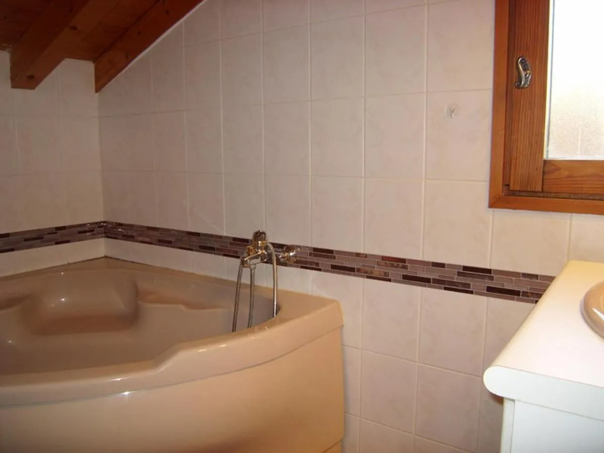 Chalet 10 Personnes Au Centre Village Avec Wifi Et Parking - Fr-1-733-34 Crest-Voland
